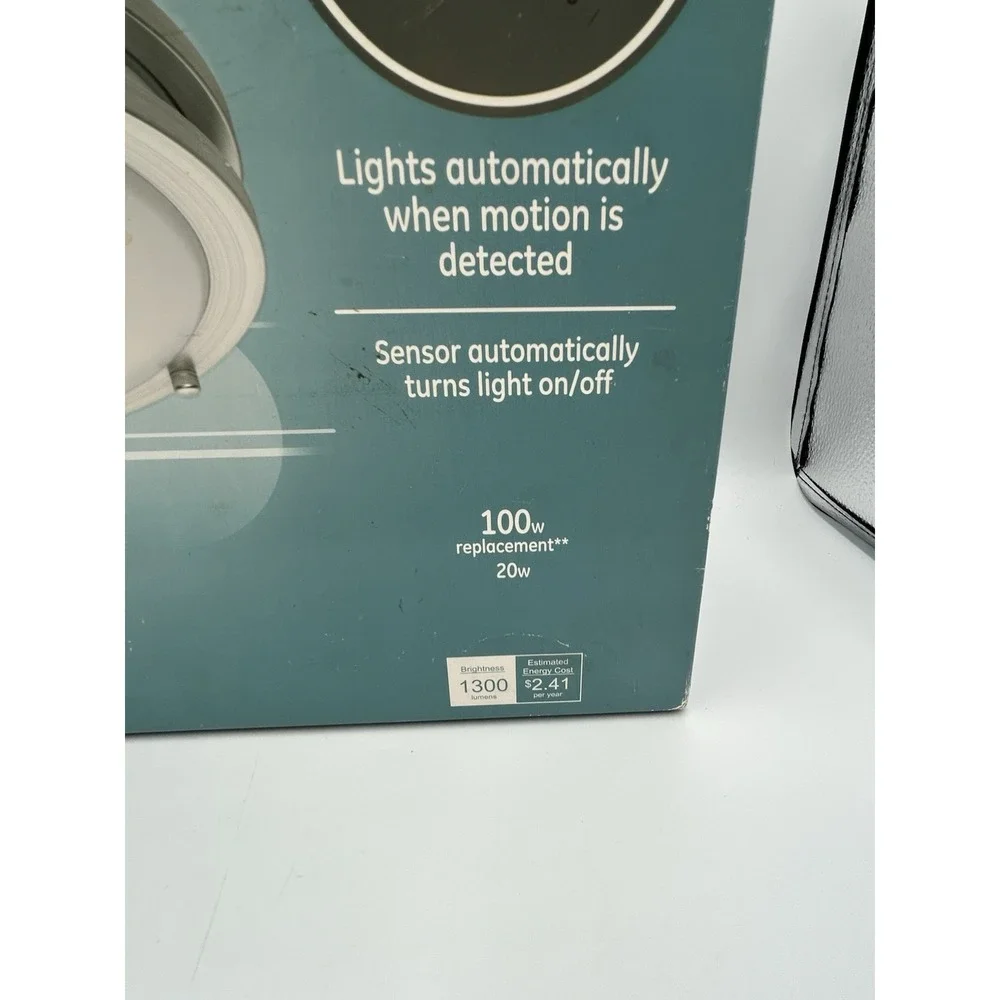 New Open Box‎ GE LED+ Motion Light Fixture Soft White LED+20SM12/SW9M-1